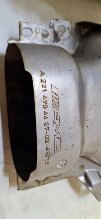 Pakopää vasen oikea OEM A2214904377 Mercedes CLA image 7