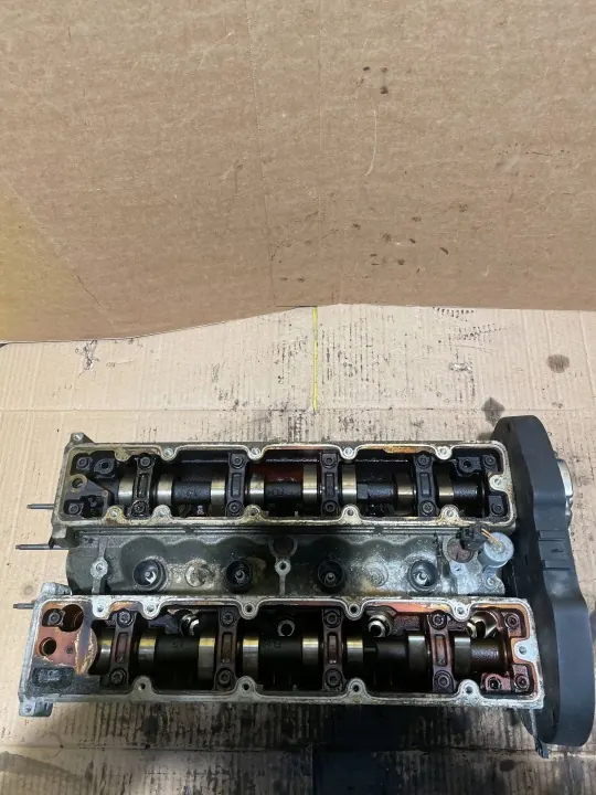 OEM 9650352580 Cabeçote com Árvores de Cames Usado image 3