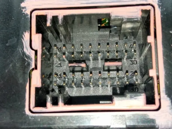 Módulo OEM P8200311989 para Renault Clio II (1998-2012) image 4