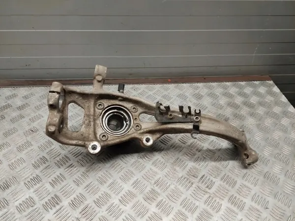 Audi A5 Roulement de roue avant droit OEM 8W0407242F image 2