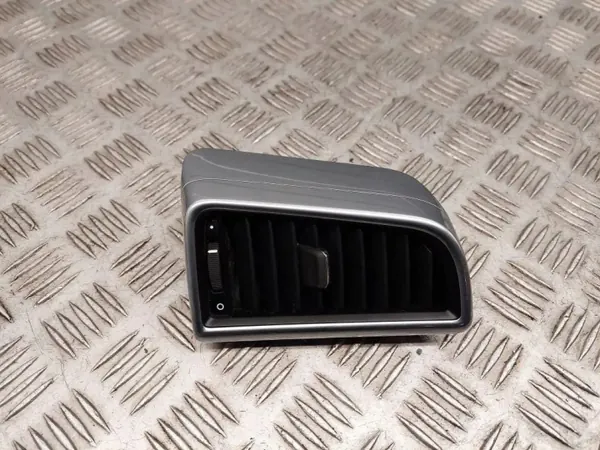 Grille de ventilation tableau de bord Porsche OEM 97055535201 image 2