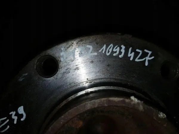 BMW OE 31221093427 Pyöränlaakerinpesä - Käytetty image 4