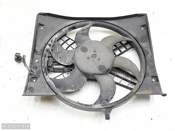 Kylarrubrik BMW 3 Series 2001 image 7