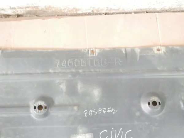 OEM 74606TGG-R Oikea alustasuojus Honda Civic image 3