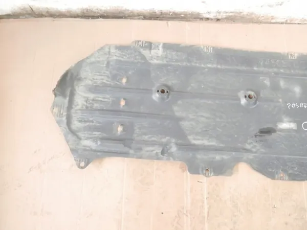 OEM 74606TGG-R Oikea alustasuojus Honda Civic image 5