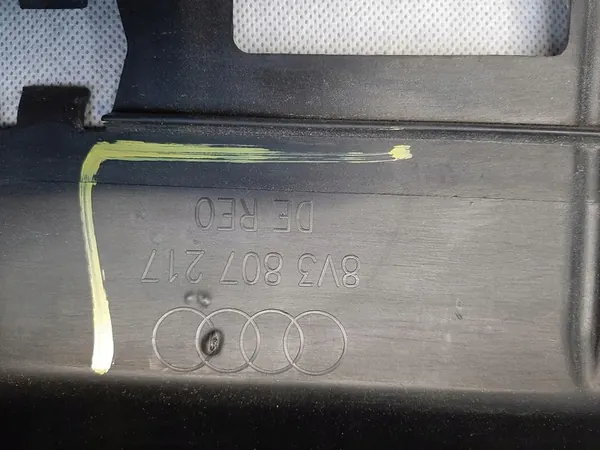 AUDI A3 8V Etupalkin Suojus image 5