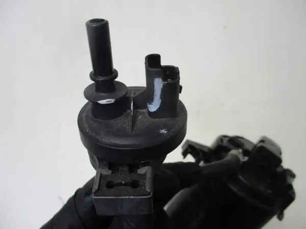 Filtro de carbón OEM 1 para Nissan Micra K14 0.9 TCE image 8