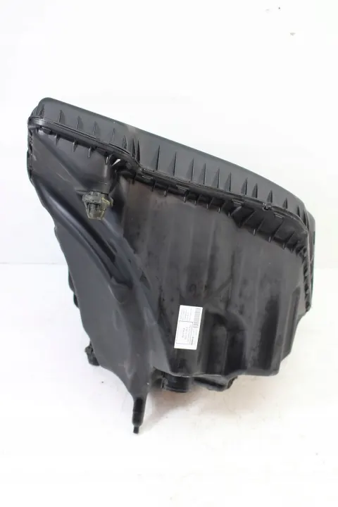 Audi A6 A7 Luftfilterhus OEM 4G0133838R Begagnad image 4