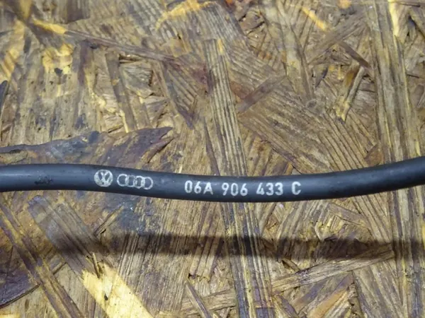 Kampiakselin anturi AUDI S3 TT 8N 8L CUPRA R image 2