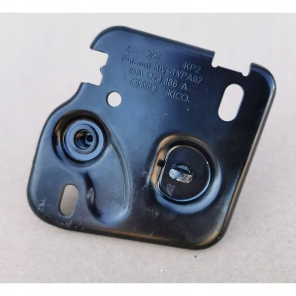 OEM 81A823186ABAX Fecho Capô Direito Audi Q2 Q3 image 3