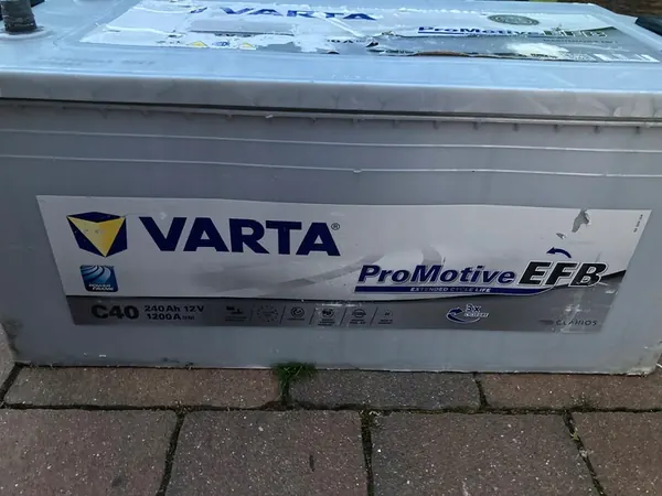 VARTA EFB C40 240Ah 1200A 12V image 3