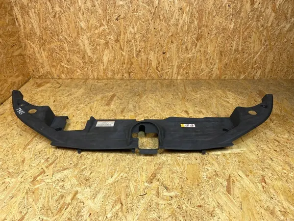 OEM 5328947071 Vordersitzgurtabdeckung Toyota Prius IV image 2