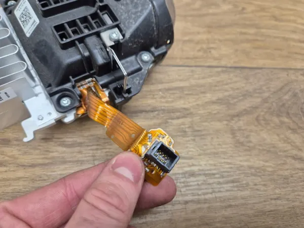 BMW 4er F32 F33 F36 Linke LED-Linsenabdeckung OEM 9011883 image 6