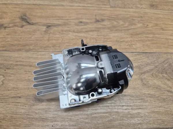BMW 4er F32 F33 F36 Linke LED-Linsenabdeckung OEM 9011883 image 7