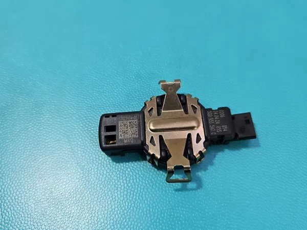Capteur de pluie Skoda OE OEM 5Q0955547C pour Superb III image 4