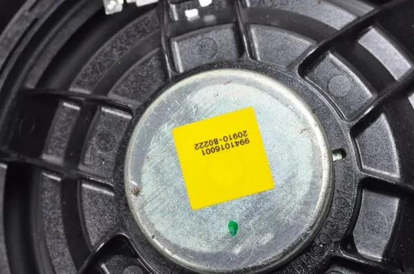 Volvo C30 Kaiutin OEM 30659364 - Käytetty image 7