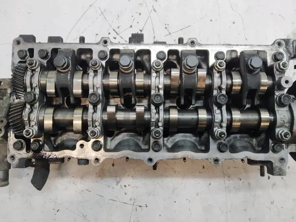 Culasse complète 1.7 CDTI Opel Astra III (2004-2014) image 5