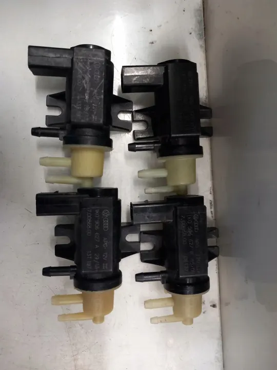 Válvula Turbo EGR OEM 1KO 906 627A - Usada image 5