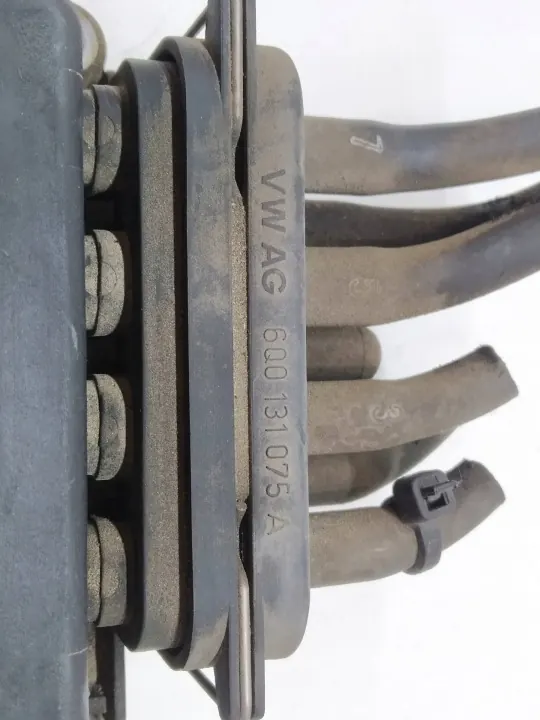 Magnetventil OEM 6Q0906625A för Seat Ibiza II image 3