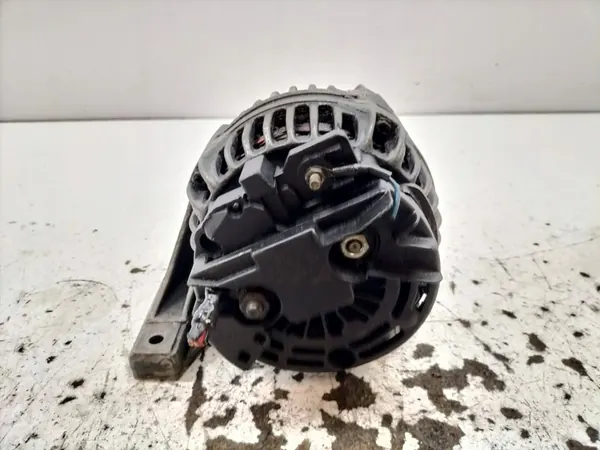 Alternator Volvo S60 I 2.4 D image 3