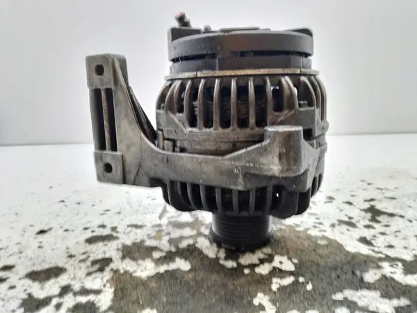 Alternator Volvo S60 I 2.4 D image 4