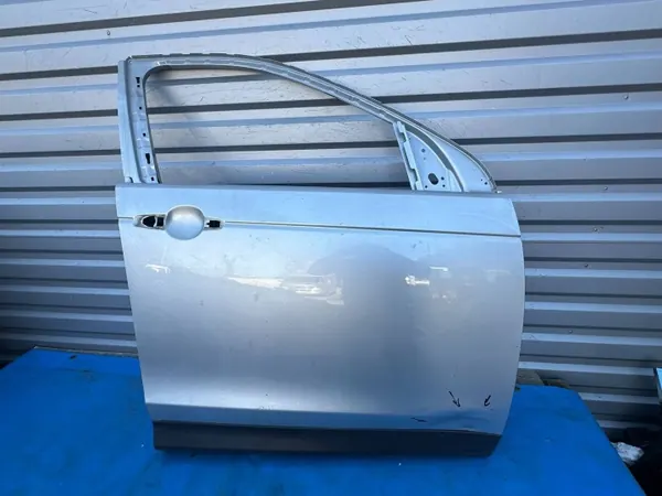 Land Rover OE FK72-21724-A Pièce Avant Droite Usagée image 2