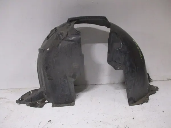 Front Right Wheel Arch Audi Q2 81A image 2