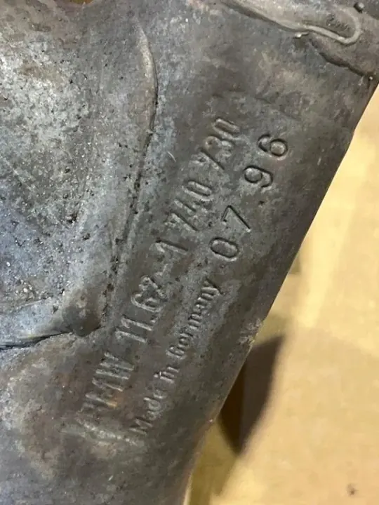 BMW Pakoputken keräin OEM 1740730 5-sarja E39 image 7