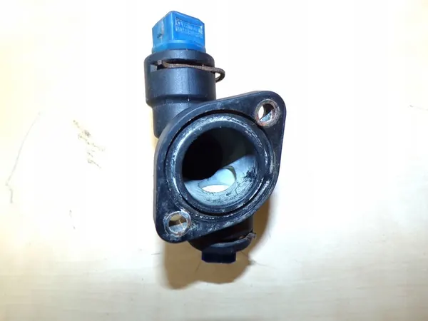 VW LT T4 Transporter 2.5 TDI Tubo de Água com Sensores OEM image 3