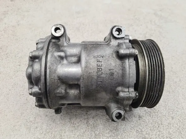 Compresseur de Climatisation PEUGEOT 407 1.6 HDI 9670022180 image 8