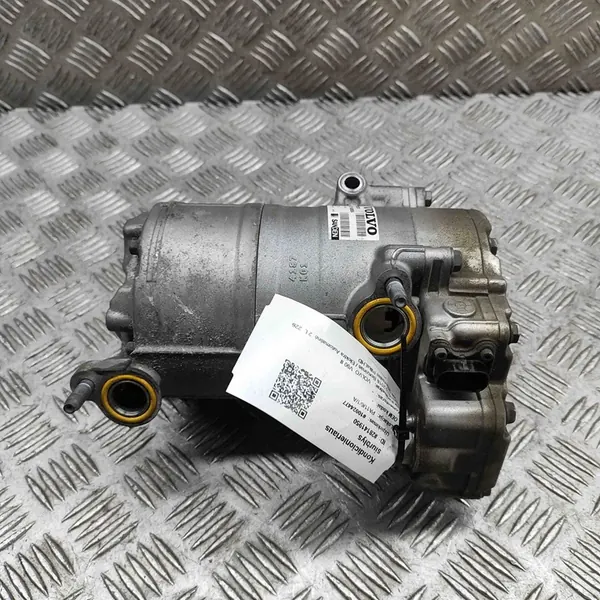 Volvo V90 II AC-kompressori 2.0L 2018 P36012838 image 3