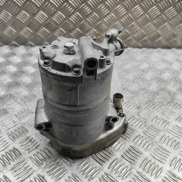 Volvo V90 II AC-kompressori 2.0L 2018 P36012838 image 6