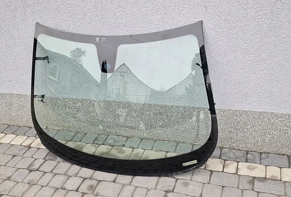 Parabrisas calefactado OEM Szyba Jaguar XF X250 image 2