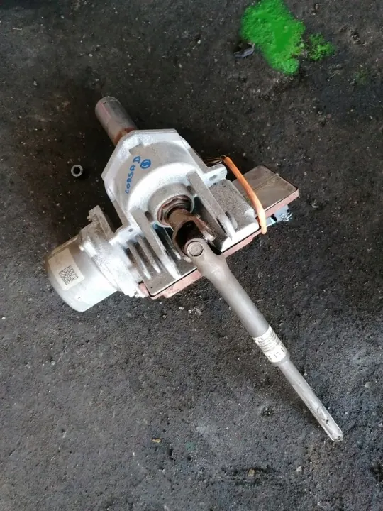 Opel Corsa D Lenksäule OEM 13290399 image 2
