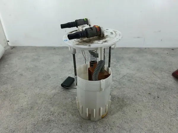 Bomba de combustível Dacia Lodgy 1.5 DCI 172029262R image 4