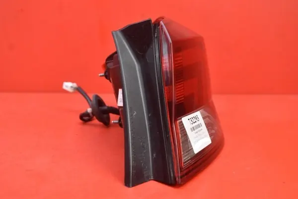 Lámpara Trasera Derecha Hyundai Elantra 6 92402F2500 image 7