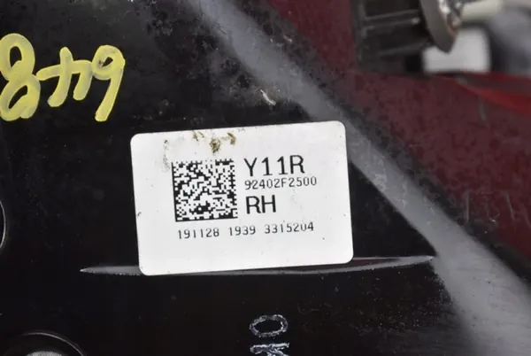 Lámpara Trasera Derecha Hyundai Elantra 6 92402F2500 image 9