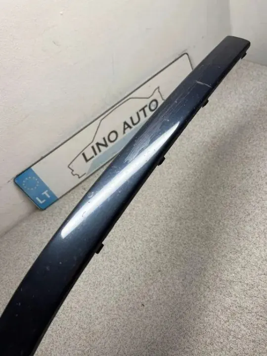 OEM 7005956 Oikea etupuskuriliuska BMW 5 Touring image 4
