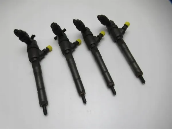 Set iniettori Lancia Ypsilon 1.3 105CV 03-11 0445110322 image 4