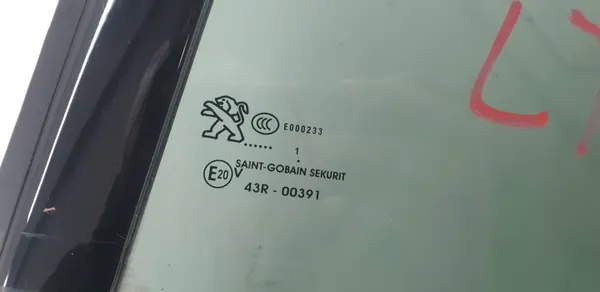OEM SZYBA DRZWI LEWY TYŁ 508 II SEDAN TRÓJKĄT 19 ROK image 3
