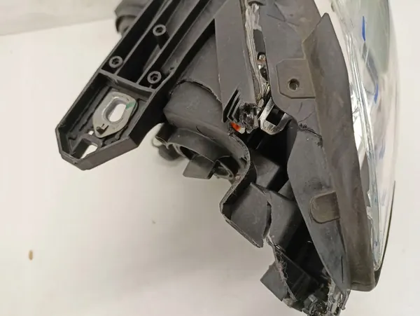 Rechter voorlamp Mercedes B-Klasse 246 image 7