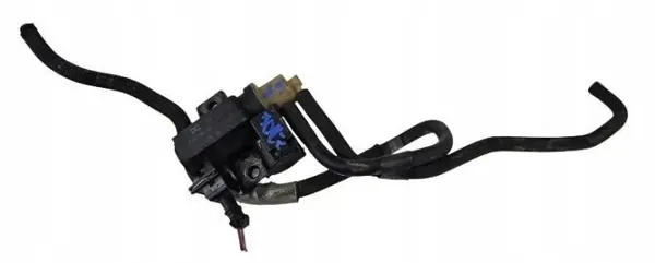 Soupape à vide Nissan OEM 8200790180 pour X-Trail T32 image 2
