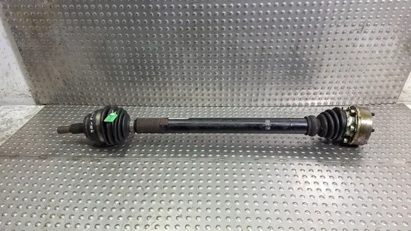 Semi-eje delantero derecho OEM 1J0407272 - Usado image 2