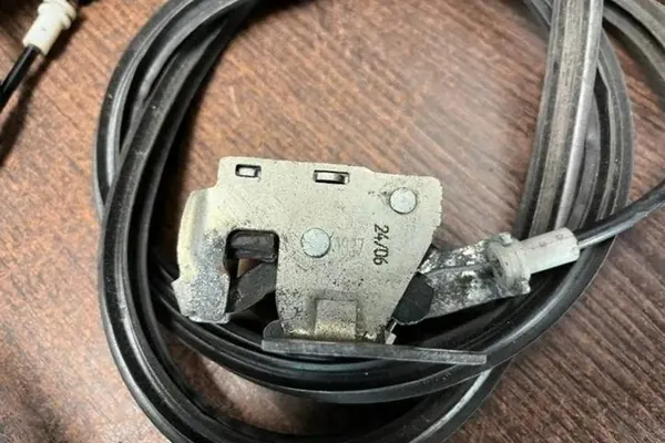 IVECO DAILY Türschloss hinten links 500329770 image 8