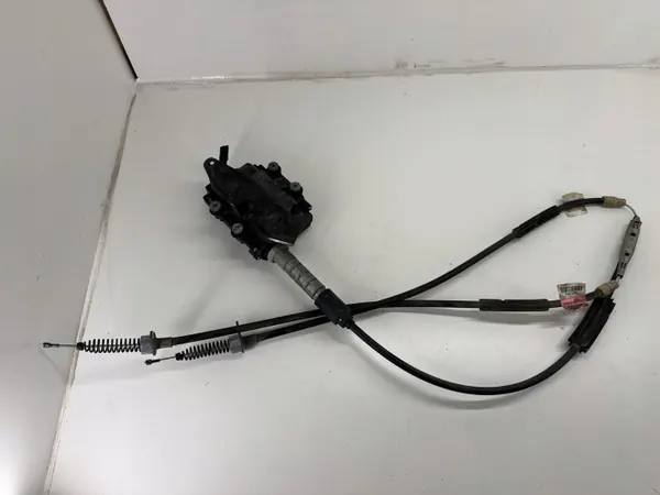 Módulo de travão de mão Chevrolet Camaro 2016 OEM 23369727 image 4