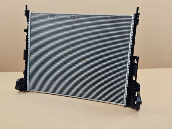 Radiador de agua Volvo XC90 II 2.0 Mild Hybrid B5 B6 image 3