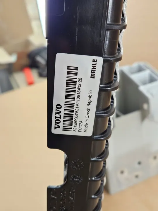 Radiador de agua Volvo XC90 II 2.0 Mild Hybrid B5 B6 image 4