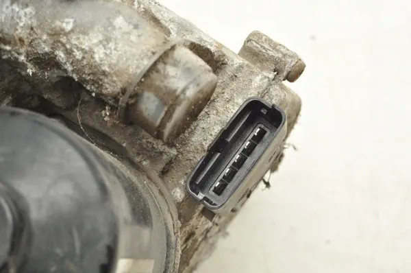 OEM 53570912 Ruitenwissermotor Rechts Voor Citroen C5 III image 5