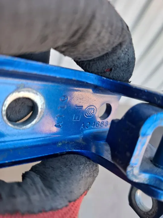 Türscharnier Links Hinten OEM für Citroen C-Zero image 4