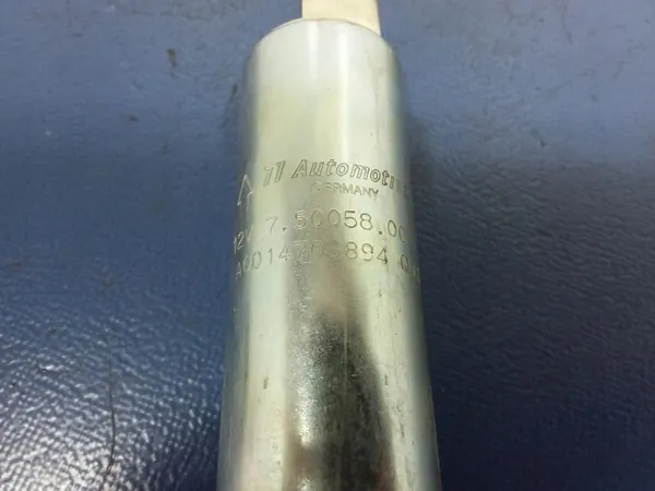 Mercedes brandstofpomp OEM A0014708894 voor CL W216 image 5